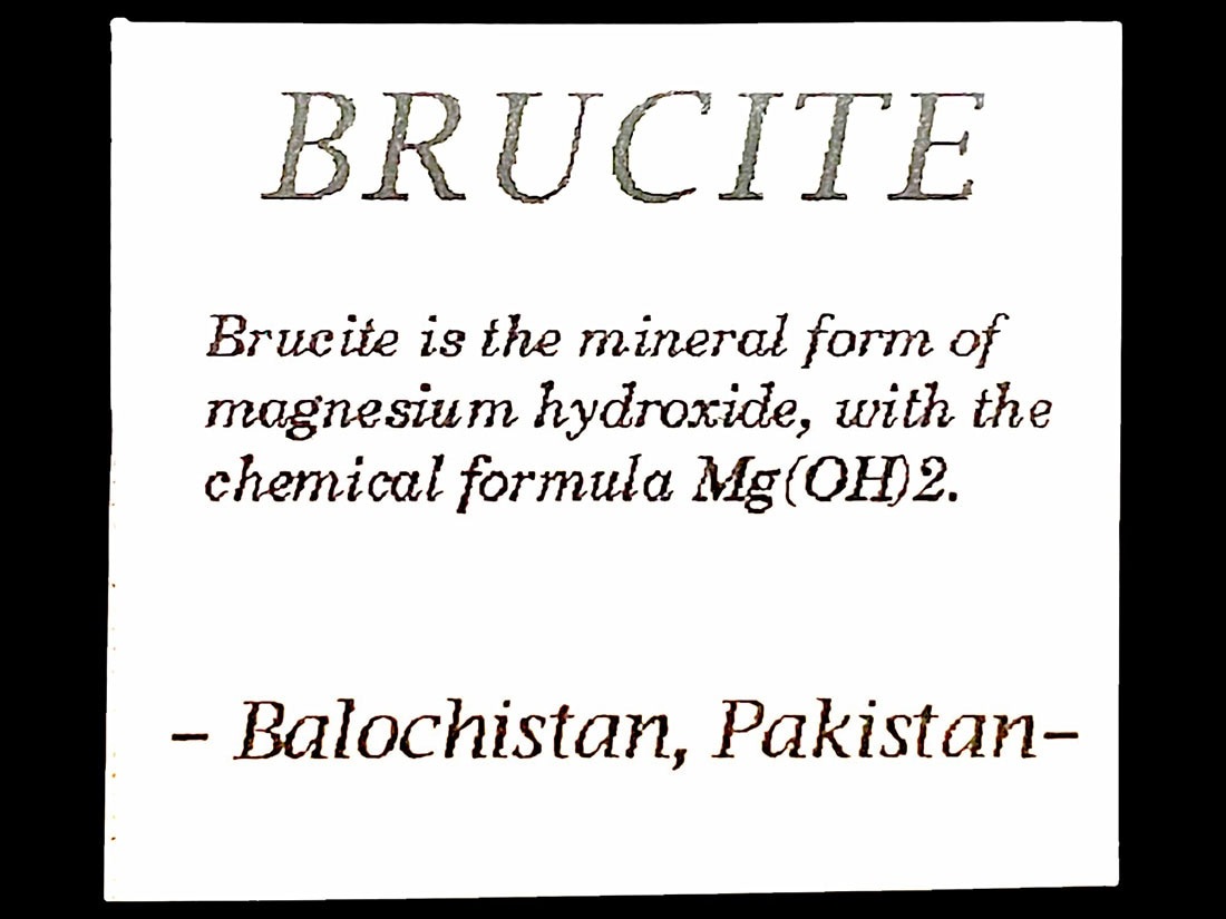 パキスタン産 イエローブルーサイト / Brucite (水滑石)