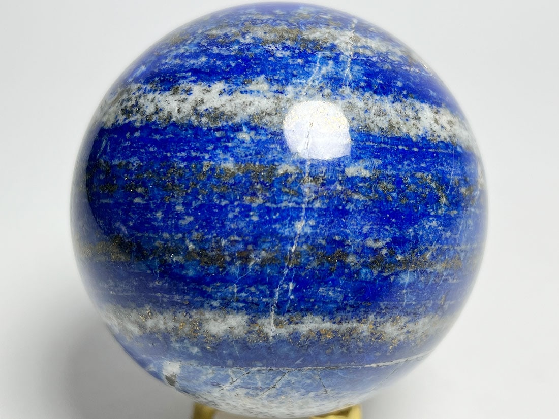 アフガニスタン産ラピスラズリ68mm 丸玉（蛍光）