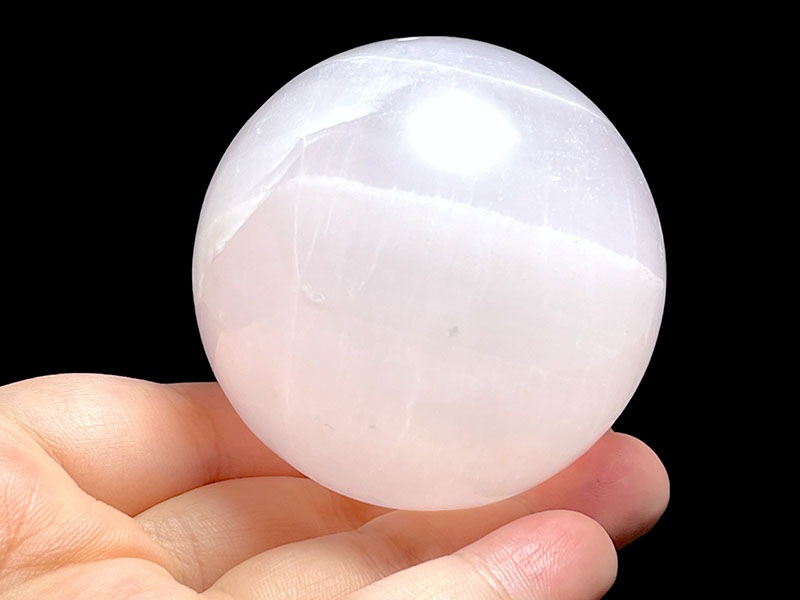 ピンクマンガンカルサイト 直径60mm丸玉