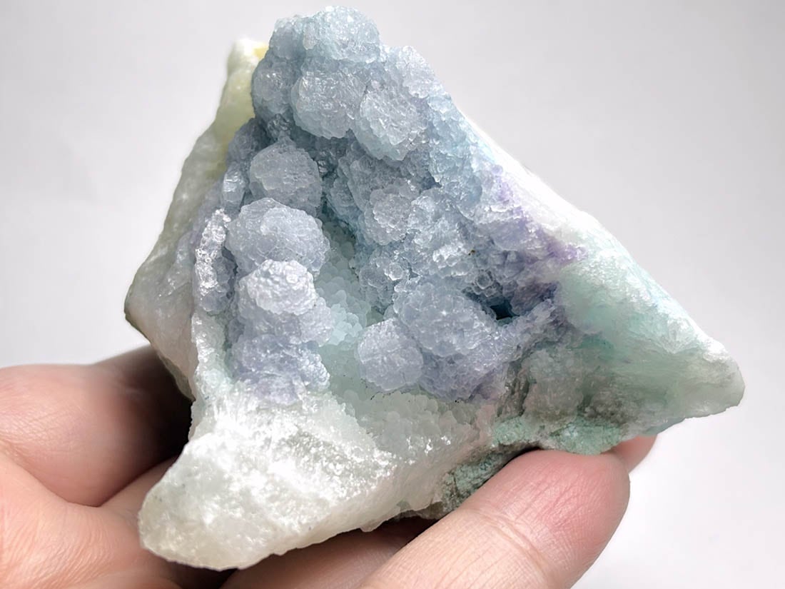 貴州省産 フローライトwithクリソコラ / Fluorite with Chrysocolla