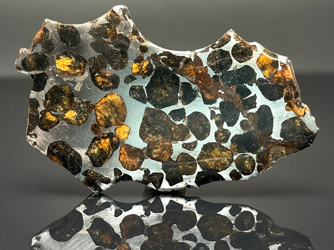 ケニア産 セリコパラサイト隕石 / Sericho Pallasite Meteorite