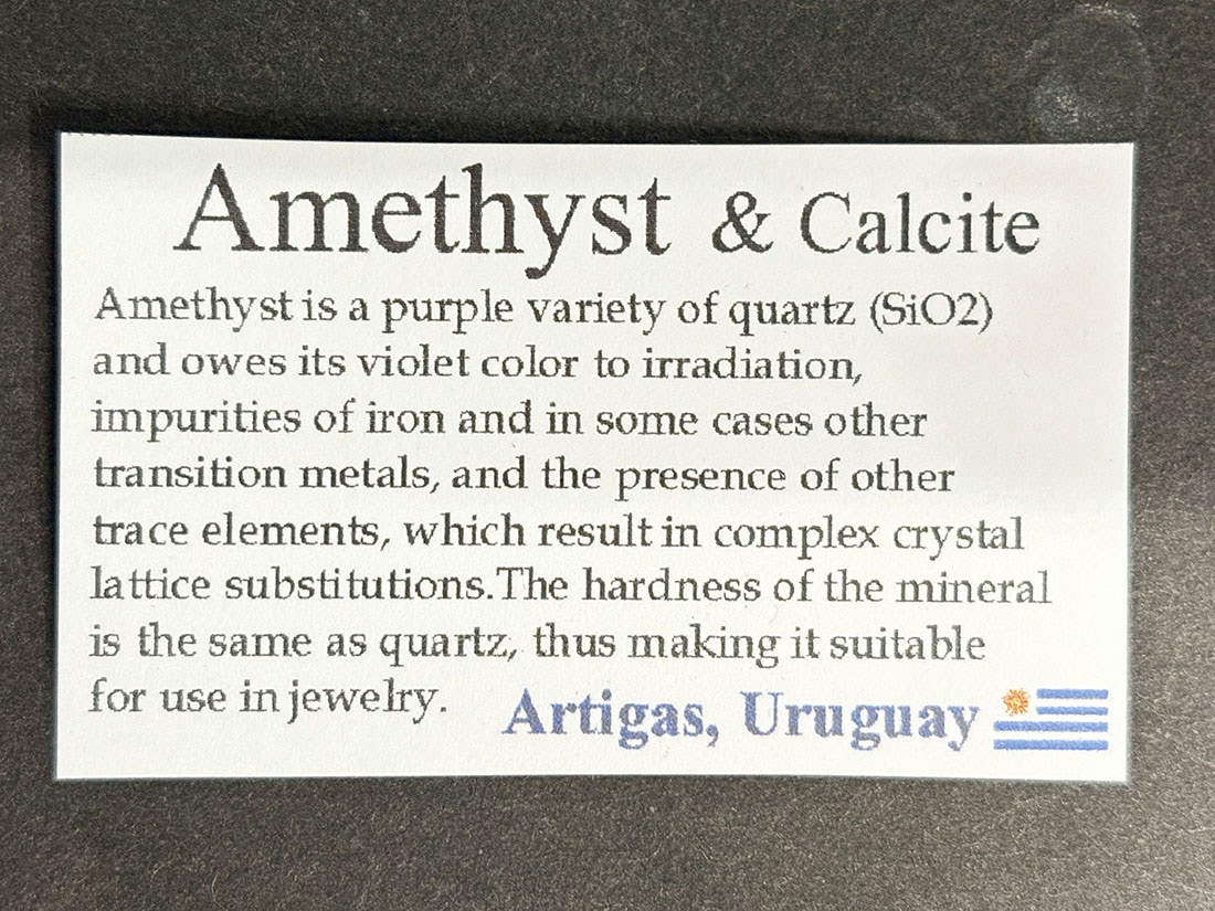 ウルグアイ産 アメジスト カルサイト共生 (回転台座付き) / Amethyst
