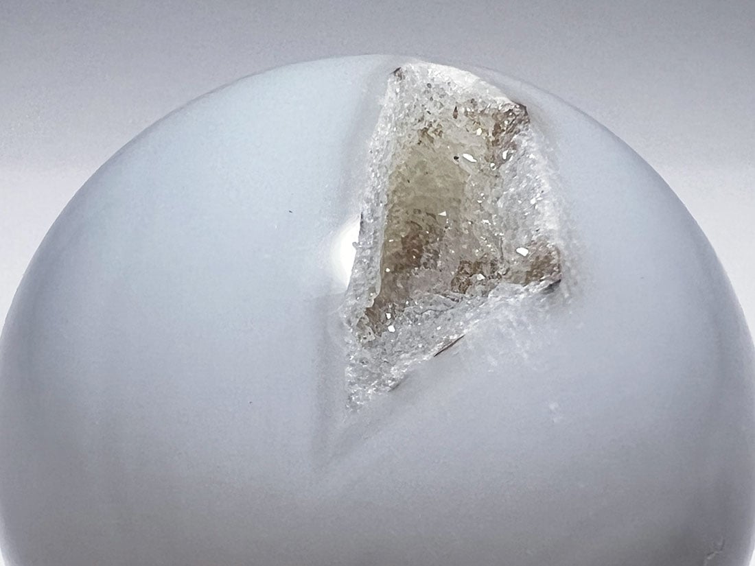 ブルーアゲット笑口丸玉 ブラジル産 笑口アゲート36mm丸玉