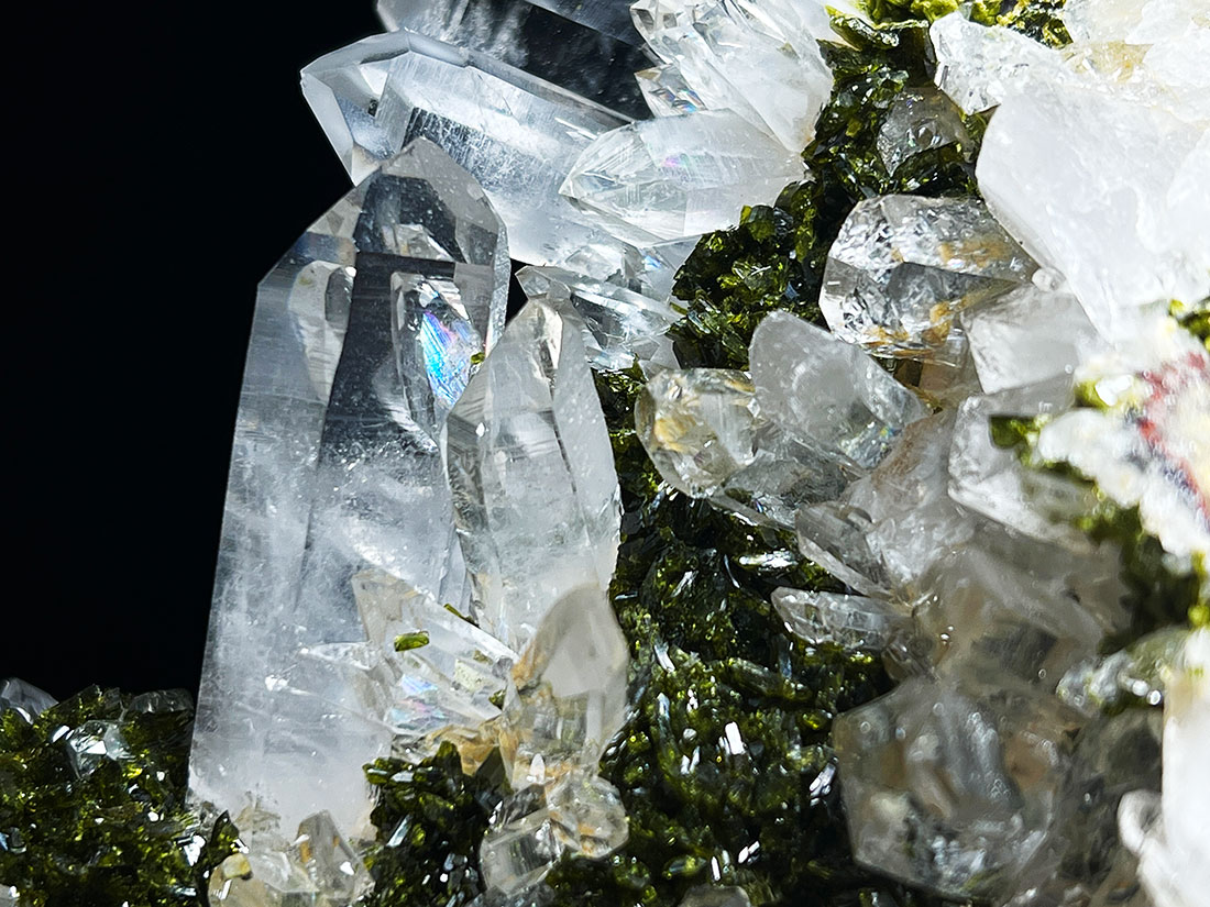 早い者勝ち‼︎ 天然石 緑簾石（エピドート）入り水晶 水草〜 エピドートinクォーツ 緑簾石入り水晶 原石 ② 天然石