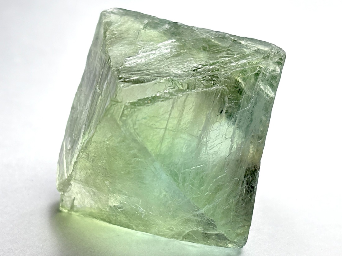 湖南省産 フローライト 八面体 / Fluorite ( 蛍石 )