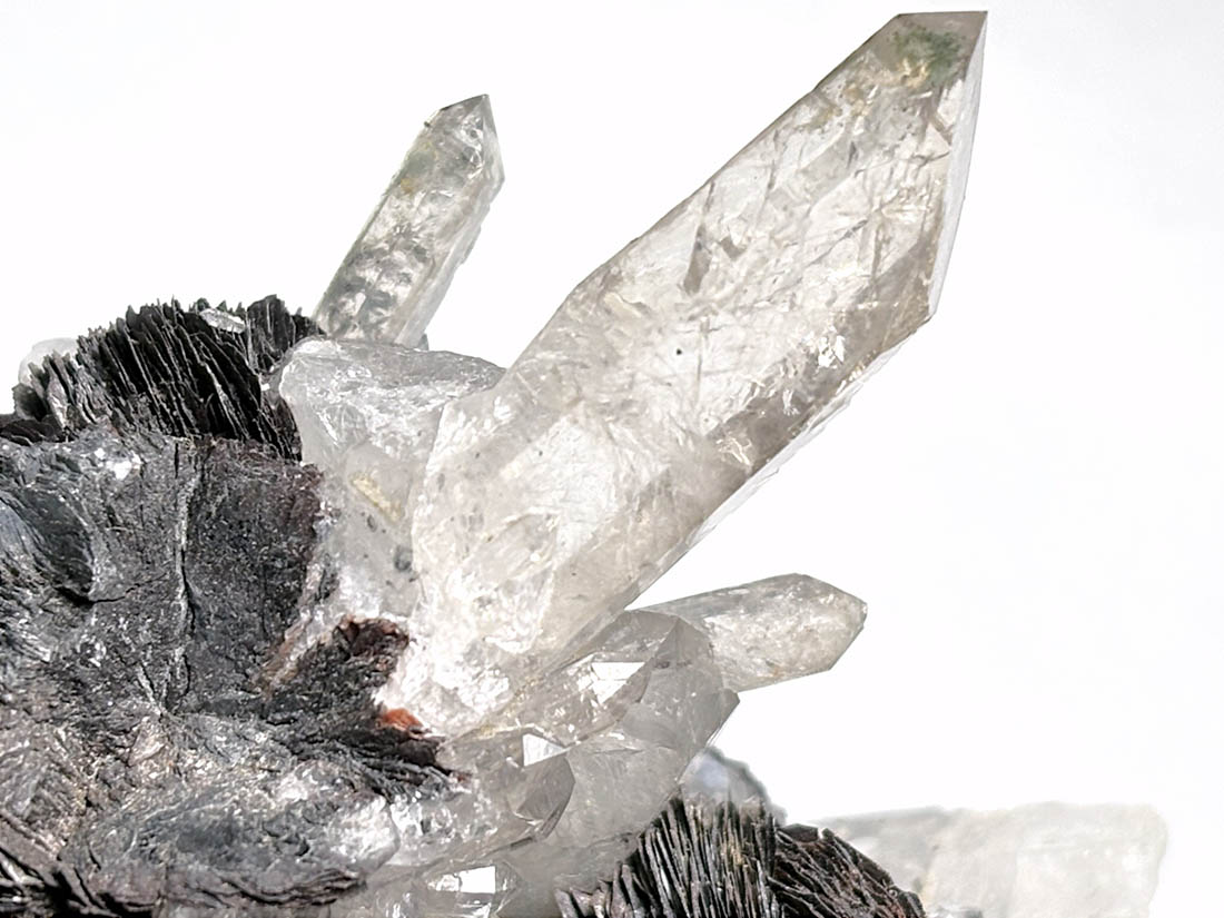 ヘマタイト　鏡面　鏡鉄鉱　アイアンローズ　フランス　鉱物標本 ヘマタイト 鏡面 鏡鉄鉱 アイアンローズ フランス 鉱物標本