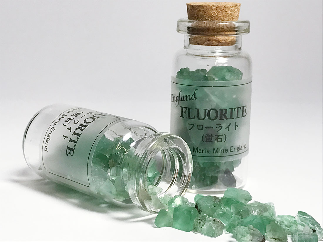 ダイアナマリア鉱山産 フローライト(小瓶入り)