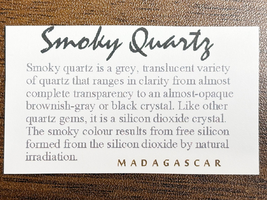 マダガスカル産 スモーキークォーツ (煙水晶) / Smoky Quartz