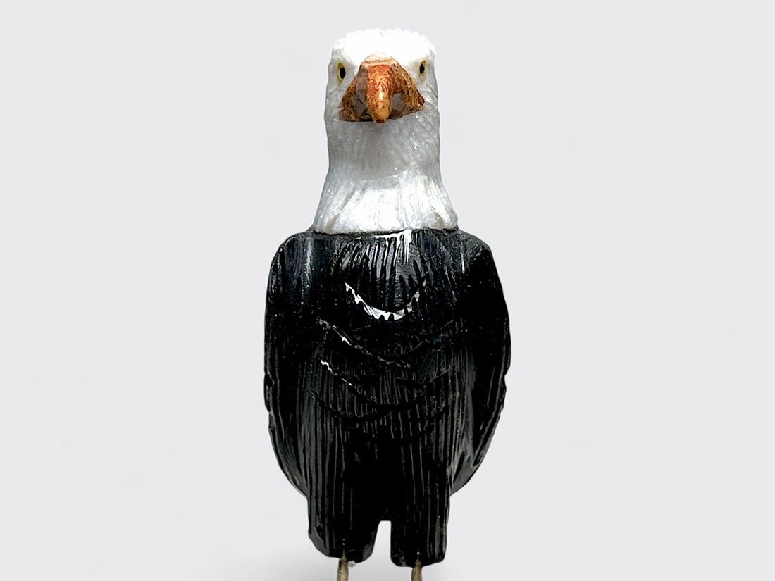 ペルー産 鳥彫刻 ＆ 天然石 (ハクトウワシ)