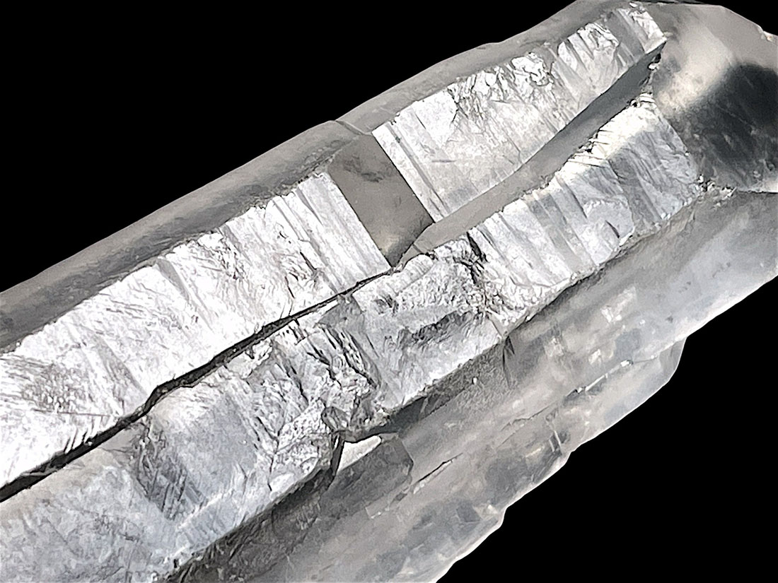 ブラジル カブラル鉱山産 レムリアンシード 水晶 ポイント