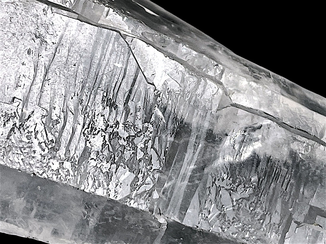 セラドカブラル鉱山産 レムリアンシード 水晶 ポイント / Lemurian Seed Crystal