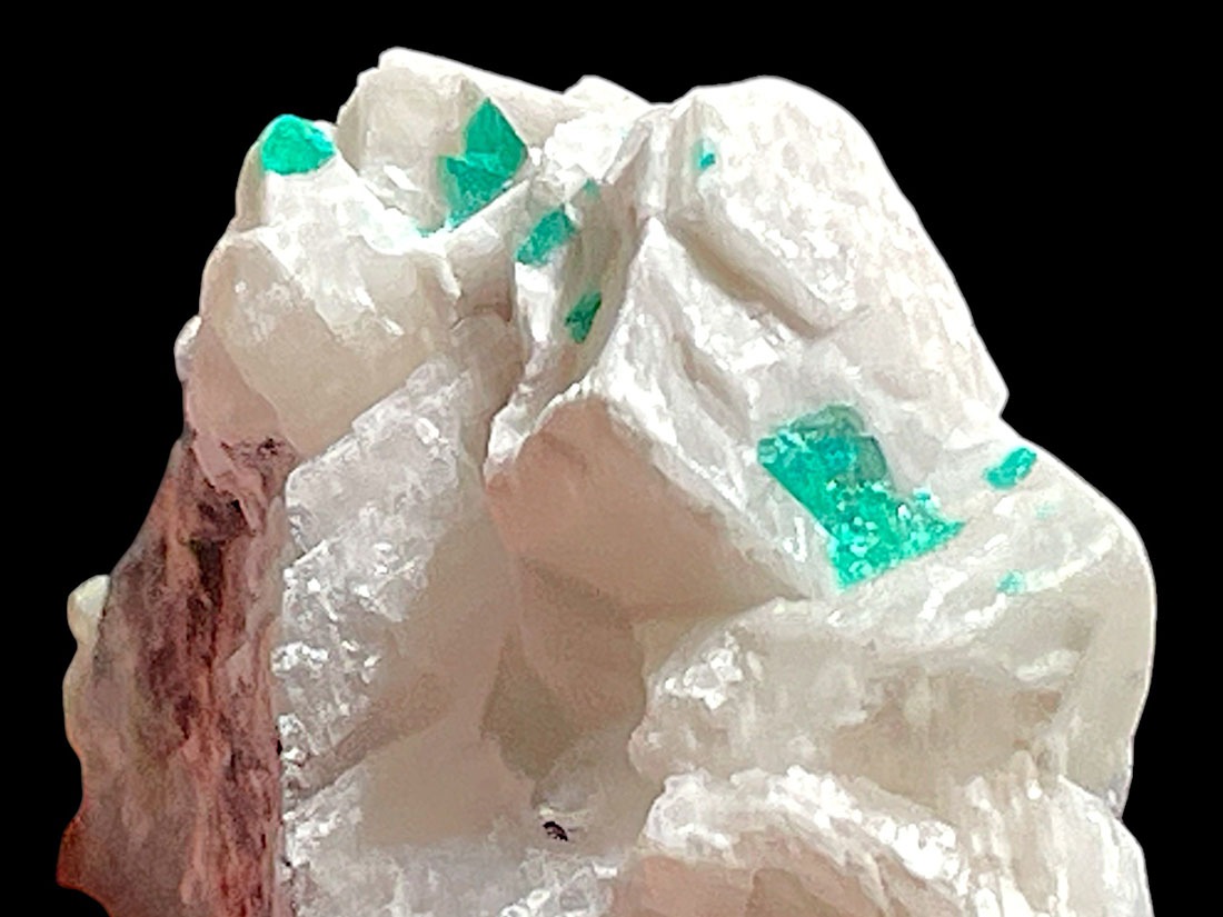 カザフスタン産 ダイオプテーズ ( 翠銅鉱 ) /Dioptase