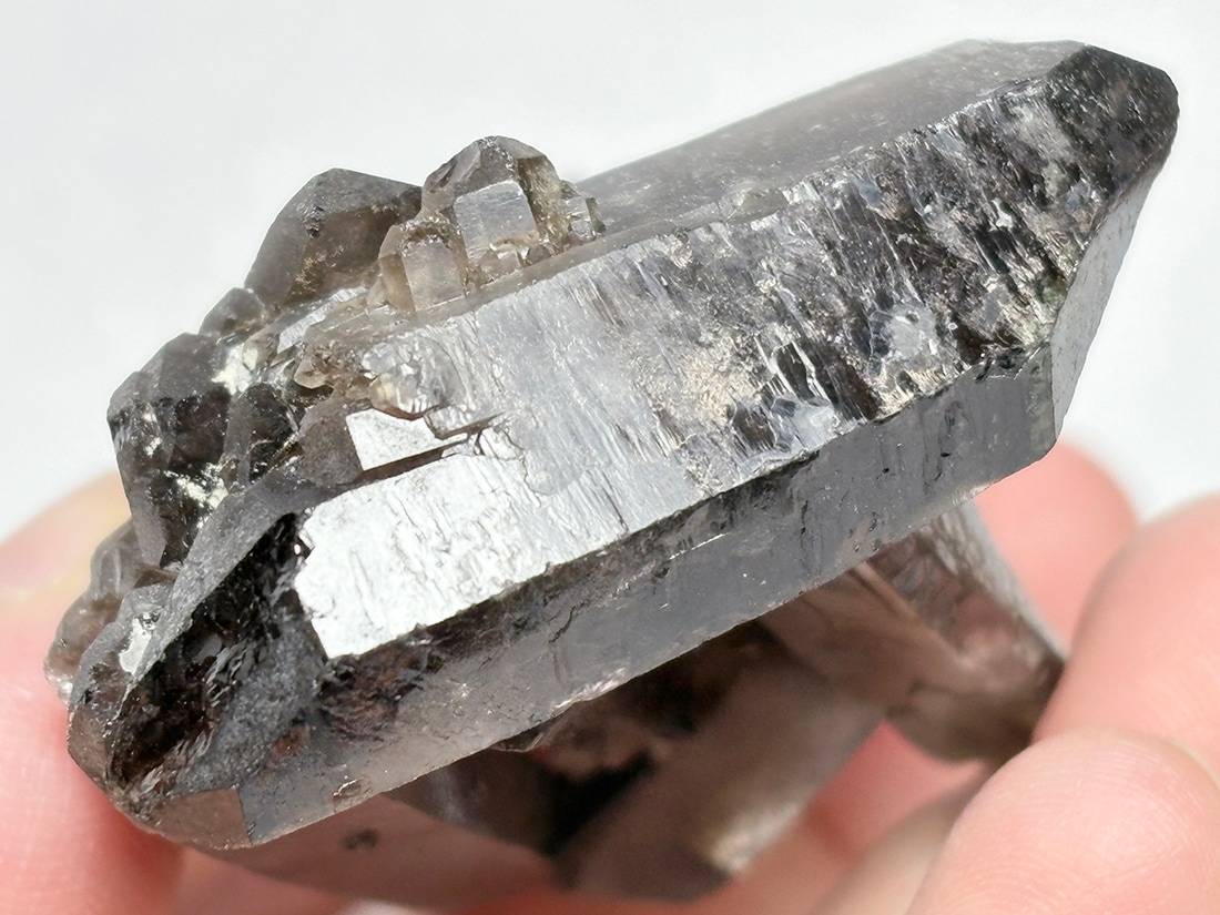 マダガスカル産 スモーキークォーツ (煙水晶) / Smoky Quartz
