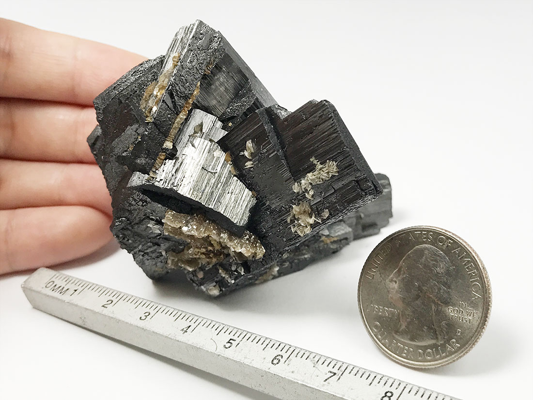 ポルトガル産 ウォルフラマイト/Wolframite（鉄マンガン重石）