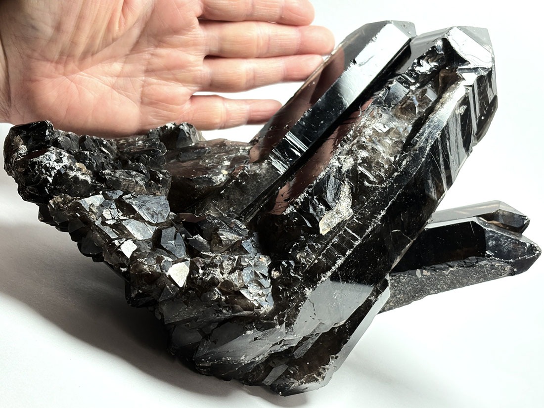 マダガスカル産 モリオン クラスター