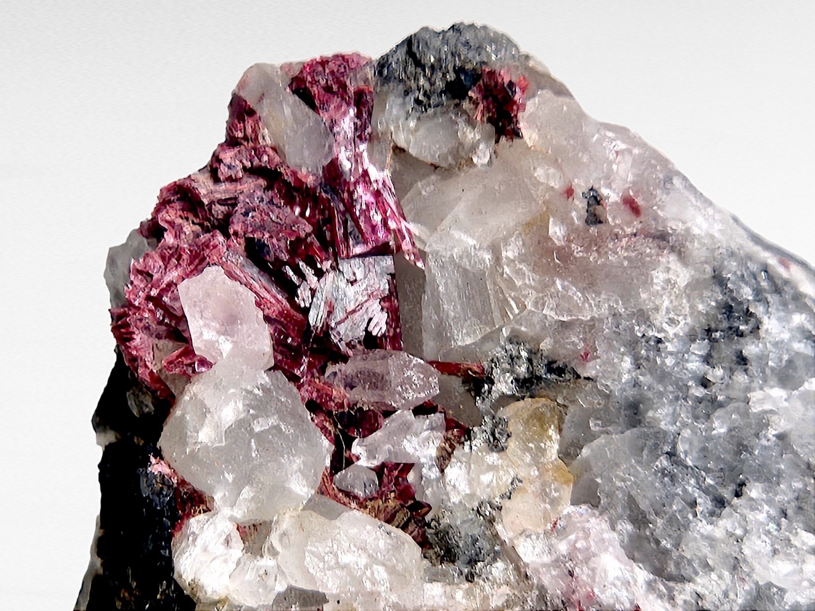 モロッコ産 エリスライト(コバルト華)