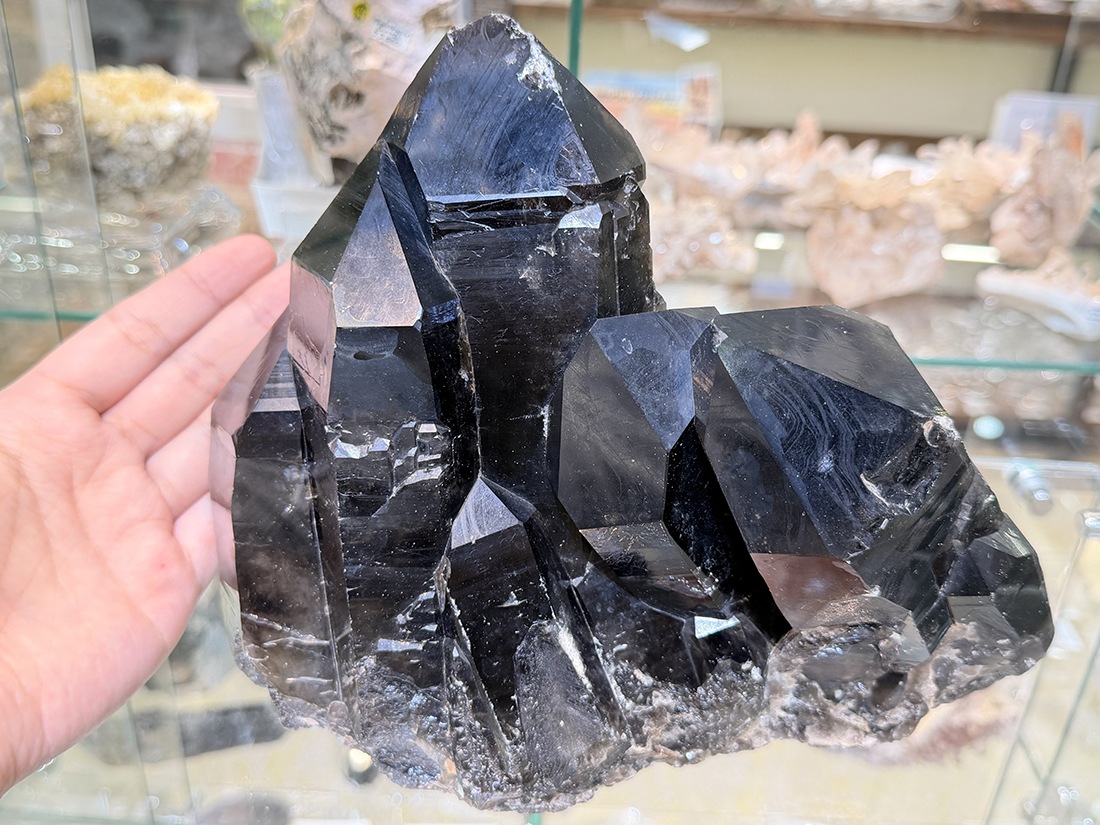 マダガスカル産モリオンクラスター マダガスカル産 モリオン クラスター ( 黒水晶 )/ Morion