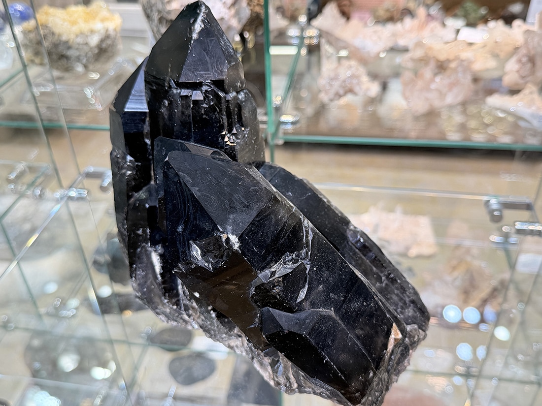 マダガスカル産 モリオン クラスター ( 黒水晶 )/ Morion