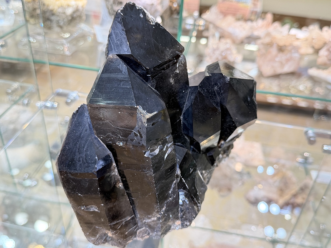 マダガスカル産 モリオン クラスター ( 黒水晶 )/ Morion