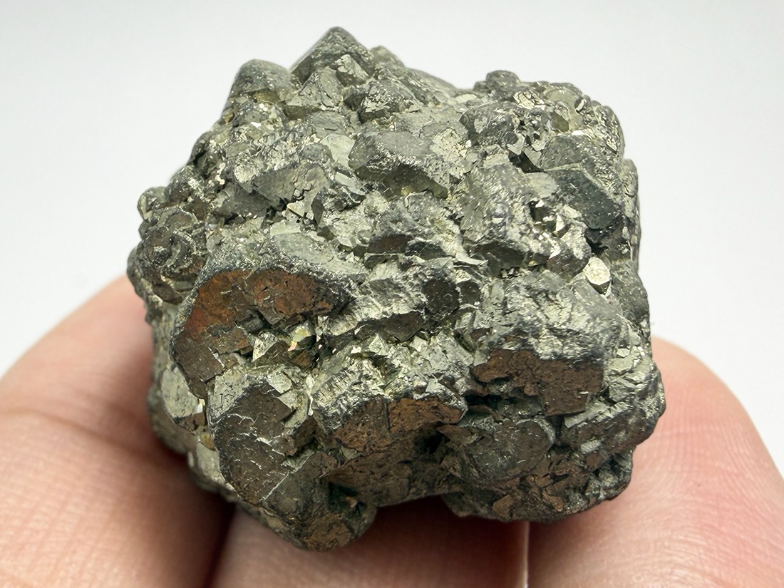 マダガスカル産 球状マーカサイト(白鉄鉱)/Marcasite