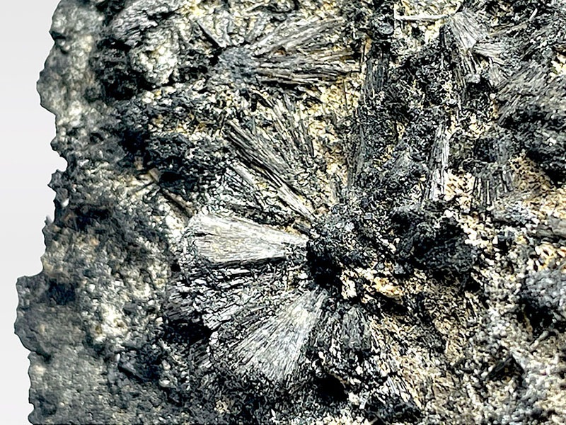 長崎県 対州鉱山産 鉄電気石(ショール)