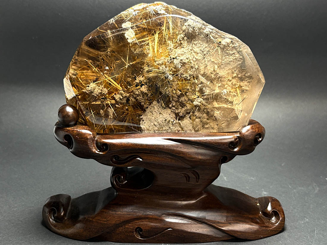 ルチルクォーツ ポリッシュ / Rutilated Quartz (木製台座付き)