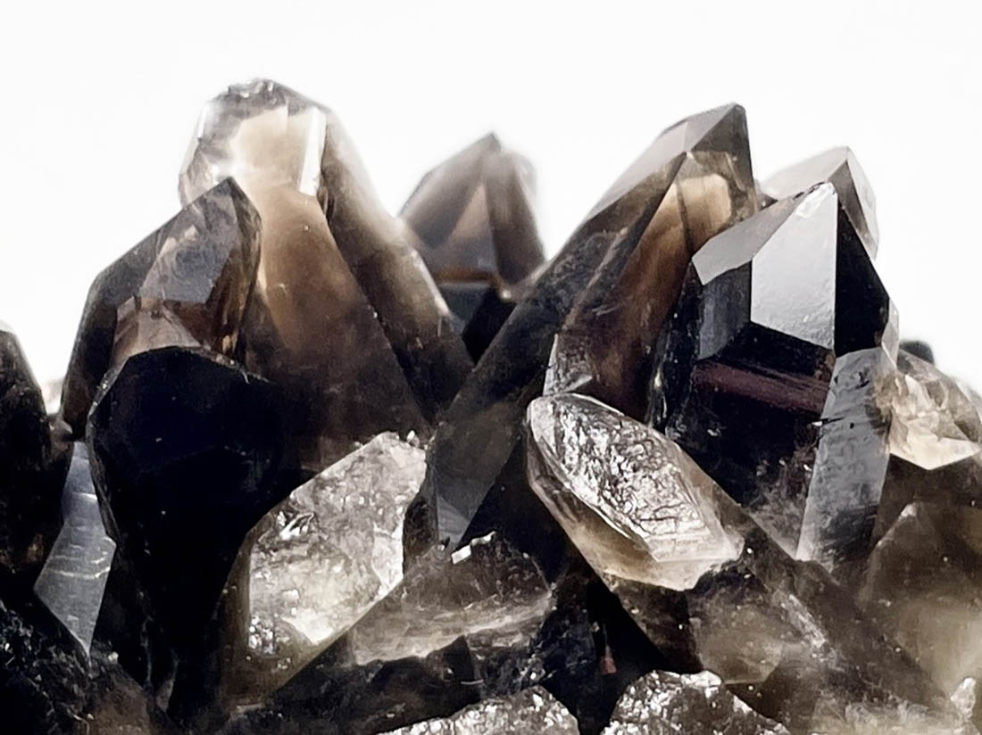 マダガスカル産 スモーキークォーツ (煙水晶) / Smoky Quartz
