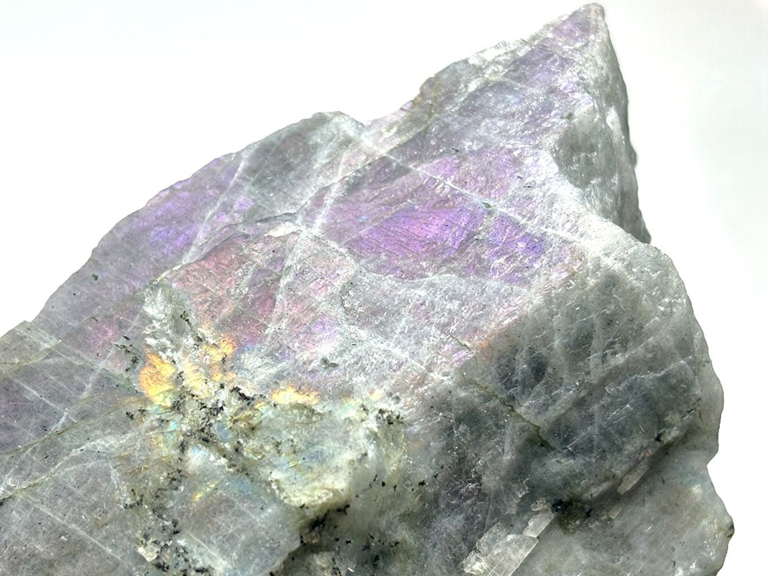 マダガスカル産 ピンクラブラドライト / Pink Labradorite