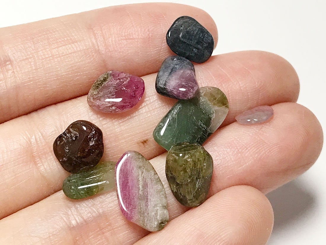 ★限定再入荷★健康をもたらす『電気石』100g【MIXトルマリンさざれ】❤️ ☆限定再入荷☆健康をもたらす『電気石』100g【MIXトルマリンさざれ