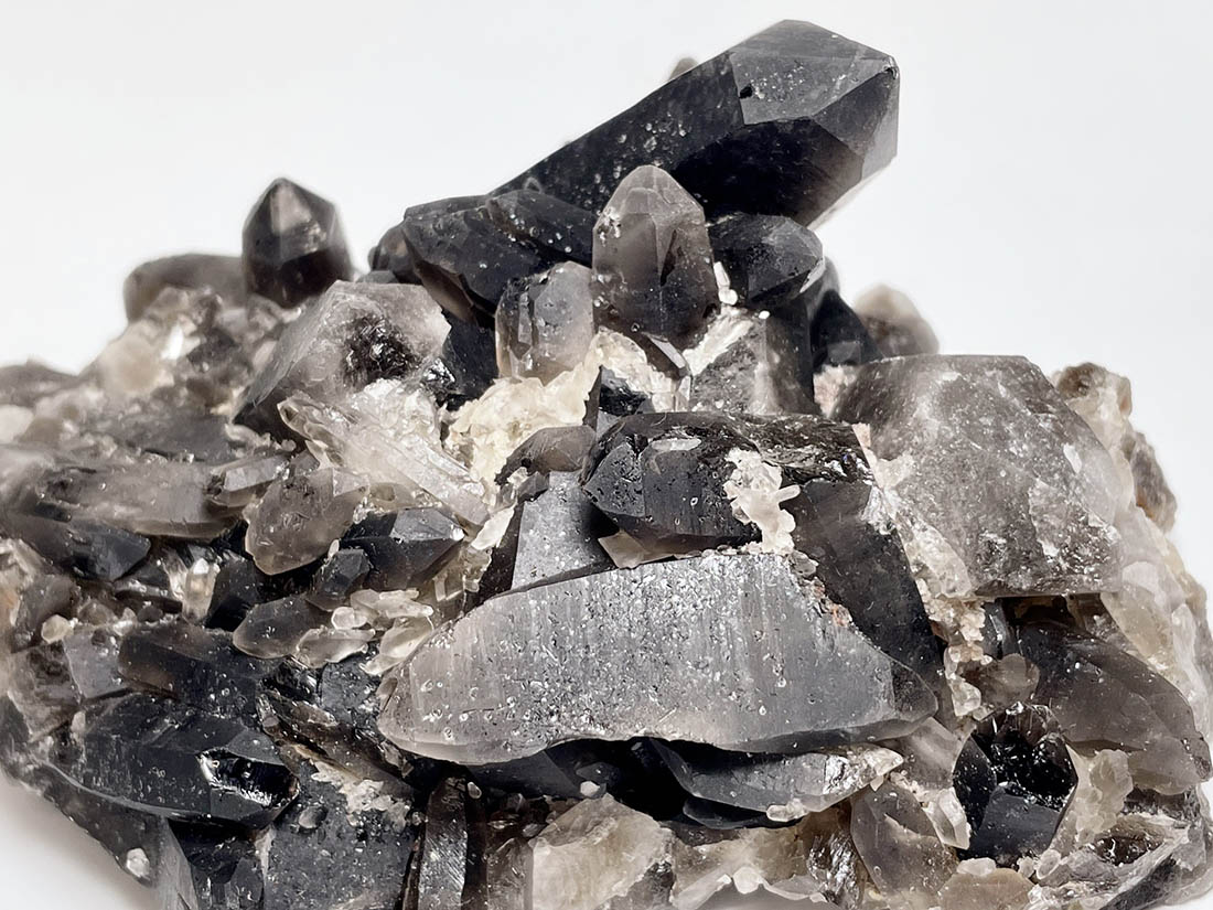 マダガスカル産 スモーキークォーツ (煙水晶) / Smoky Quartz