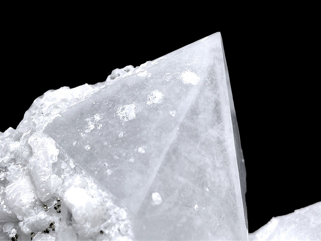 【ご予約】【中国 湖南省】カルサイト【cal189】 中国 貴州省産 カルサイト|ハッピーギフト – 天然石ハッピーギフト