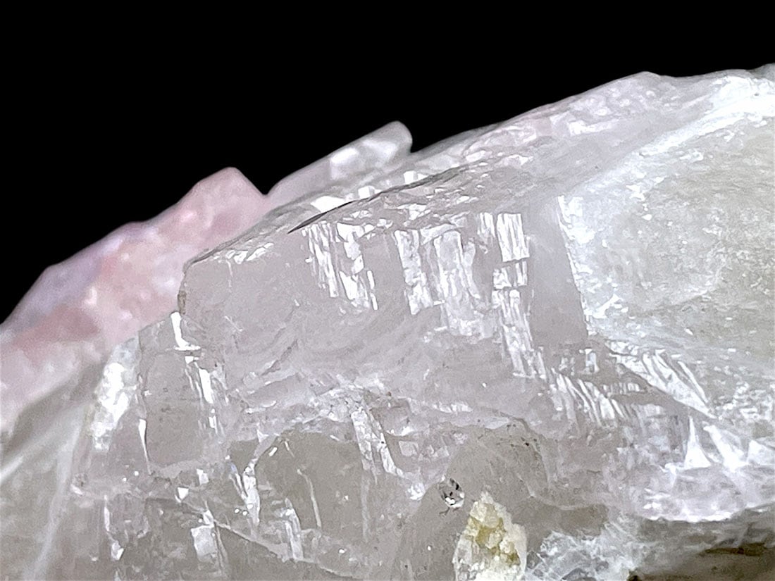 天然石　ローズクォーツ　結晶 ローズクォーツ結晶 ブラジル産 68g/ 結晶原石・レア
