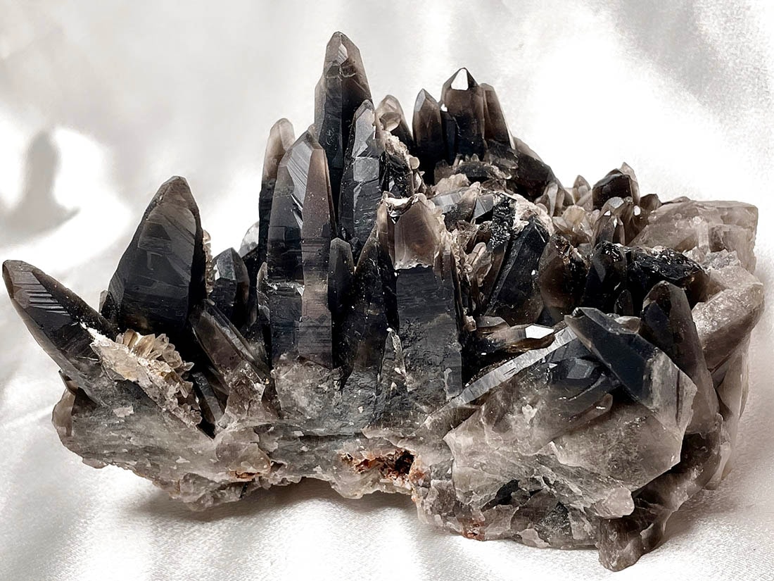 マダガスカル産 スモーキークォーツ (煙水晶) / Smoky Quartz