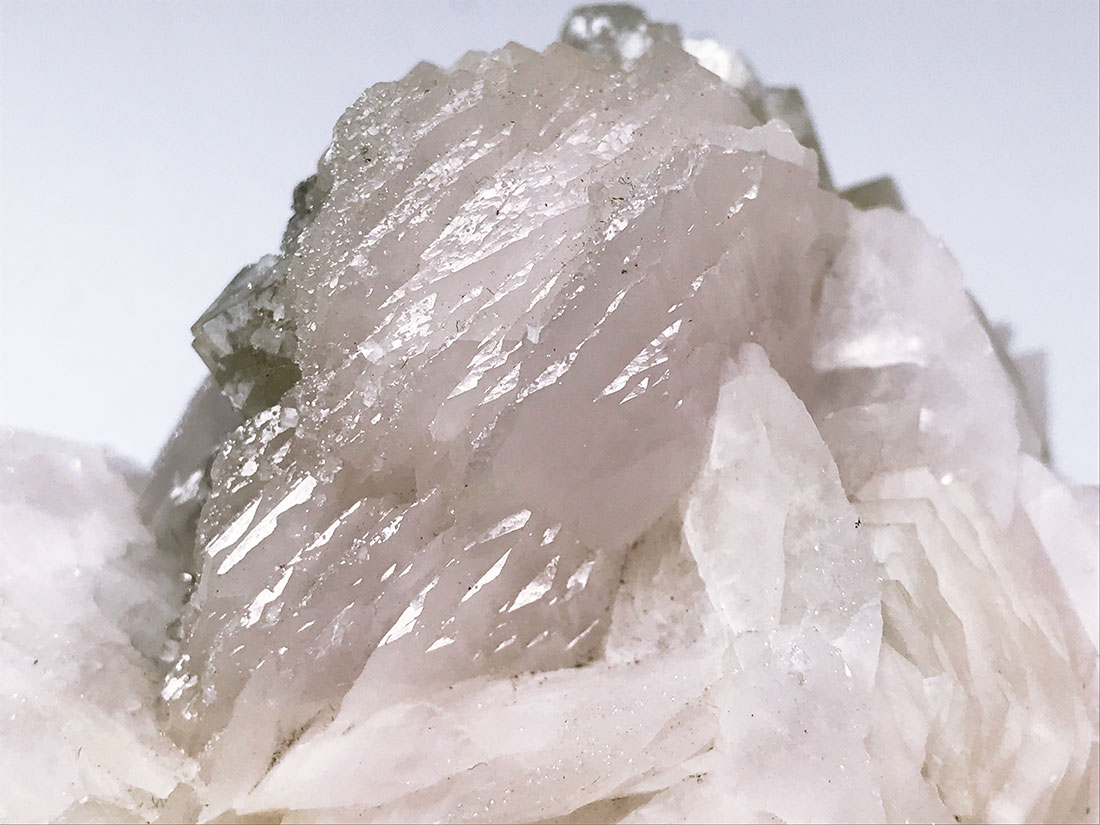 在庫処分！ 湖南省産 閃亜鉛鉱とマンガノカルサイト 在庫処分！ 湖南省産 閃亜鉛鉱とマンガノカルサイト - メルカリ