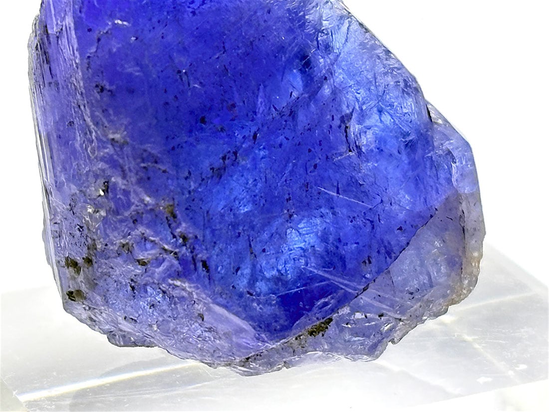 メレラニ鉱山産 タンザナイト ( 灰簾石 )/ Tanzanite