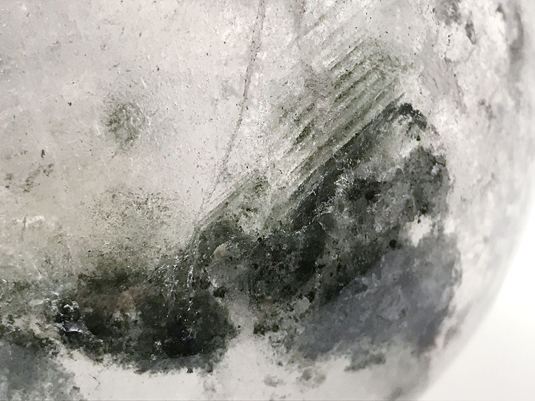 ガーデンクォーツ93mm丸玉/Garden Quartz