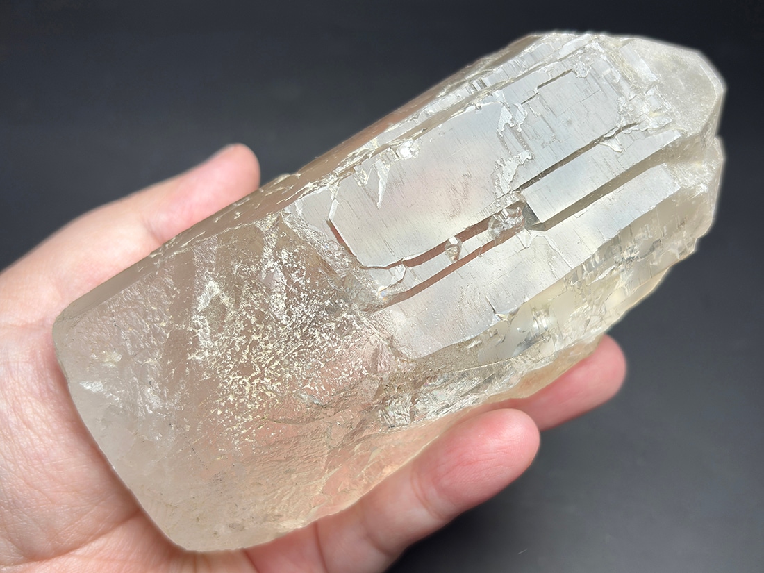 パキスタン産 カテドラルクォーツ (専用ライト台座付き)/ Cathedral Quartz