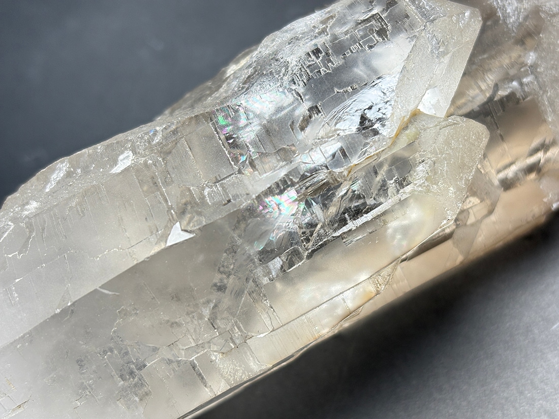 パキスタン産 カテドラルクォーツ (専用ライト台座付き)/ Cathedral Quartz