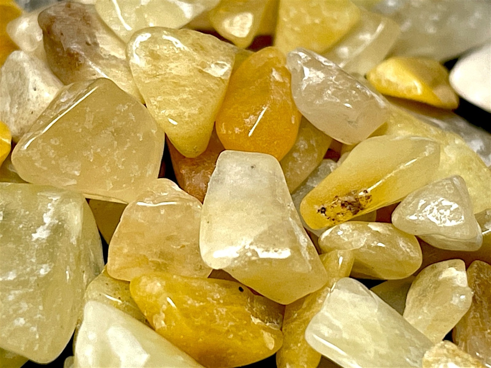 インド産 サチャロカゴールデンクォーツ(小瓶入り)