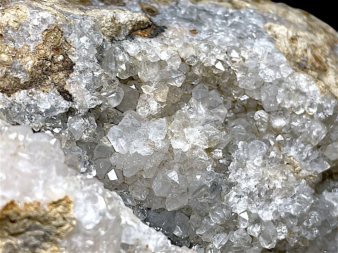 北海道大江鉱山産 菱マンガン鉱