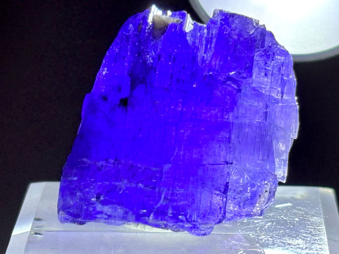 高品質】メレラニ鉱山産 タンザナイト ( 灰簾石 )/ Tanzanite