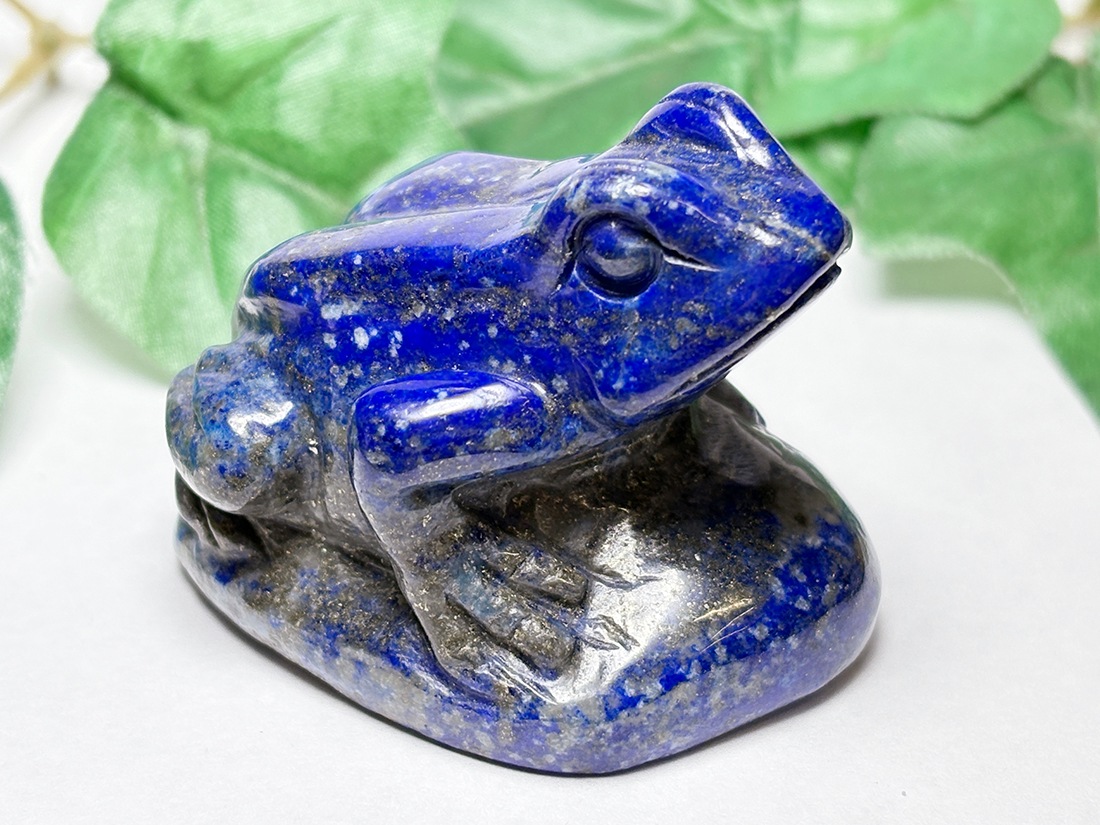 アフガニスタン産 ラピスラズリ カエル彫刻 / Lapis Lazuli