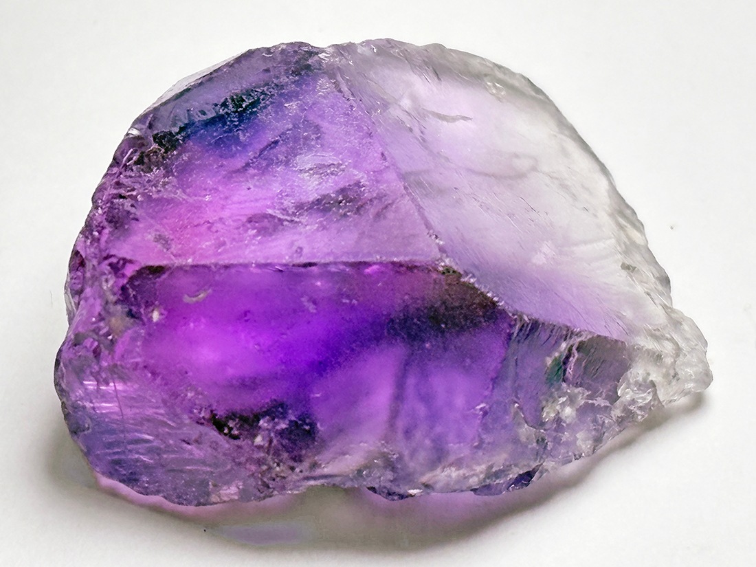 ブラジル産 エッチドアメジスト (蝕像紫水晶)/ Etched Amethyst