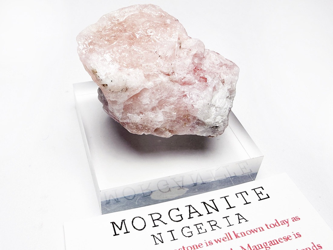 天然石・水晶・鉱物原石専門店 【The Stone of WAKOU |