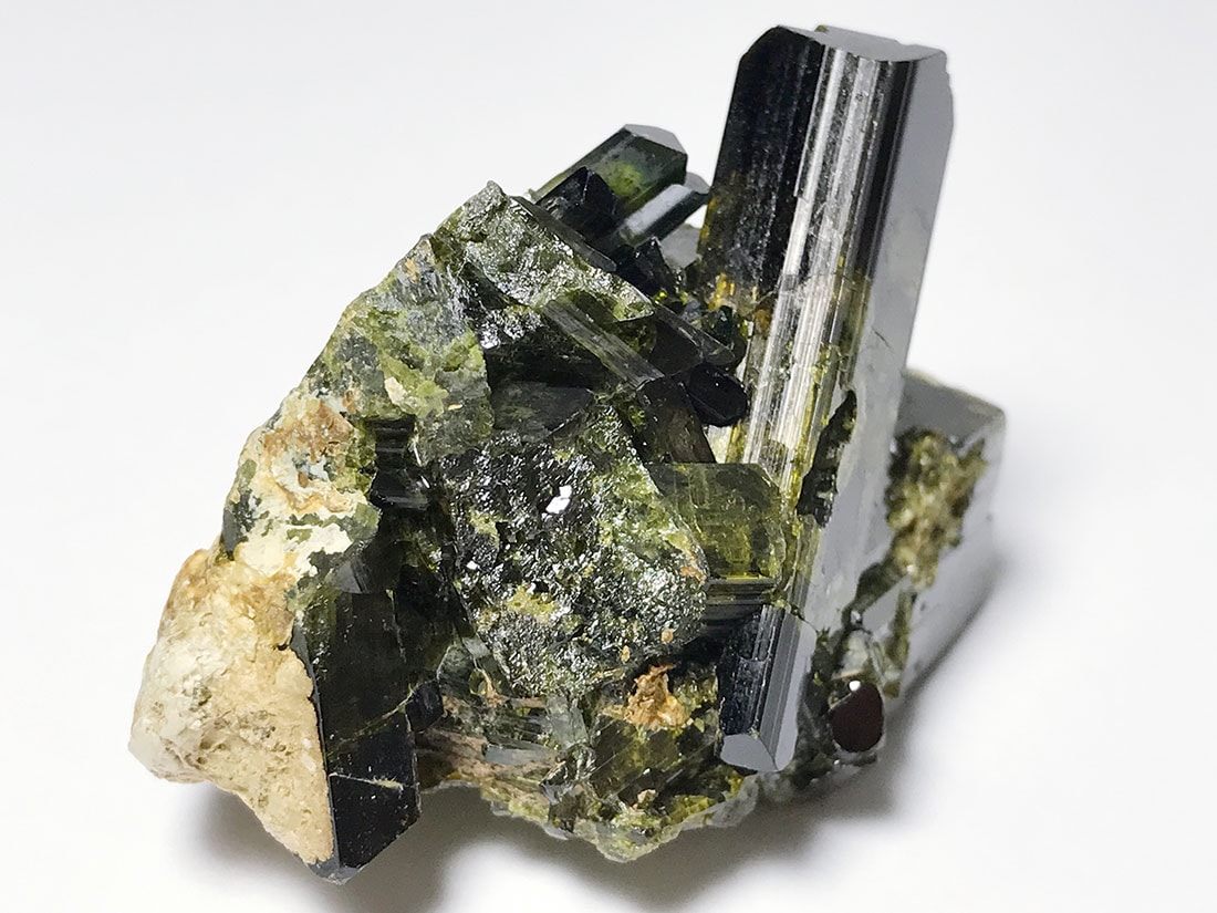 苔むした庭園/見事なエピドートインクォーツC/パキスタンスカルドゥ産 苔むした庭園/見事なエピドートインクォーツC/パキスタンスカルドゥ産