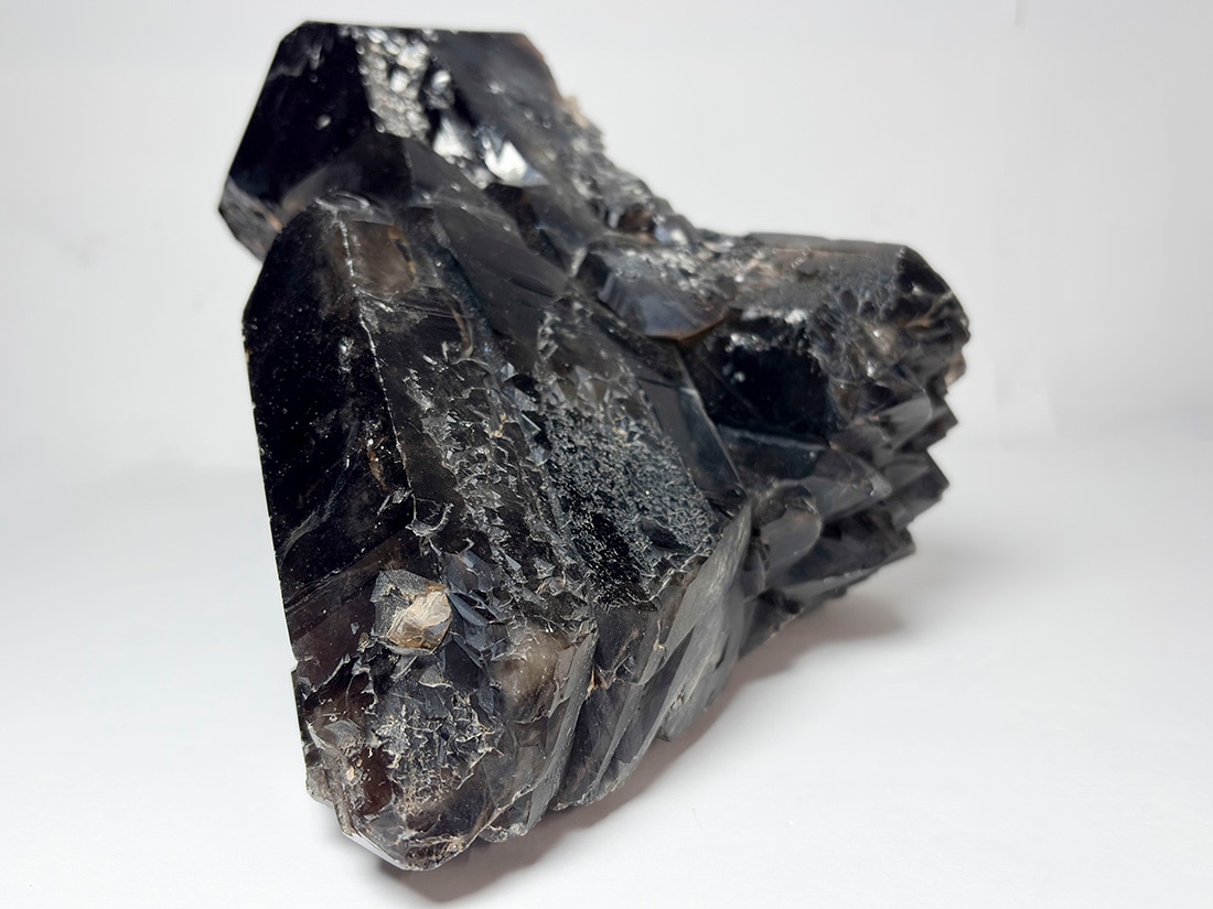 マダガスカル産 モリオン クラスター ( 黒水晶 )/ Morion