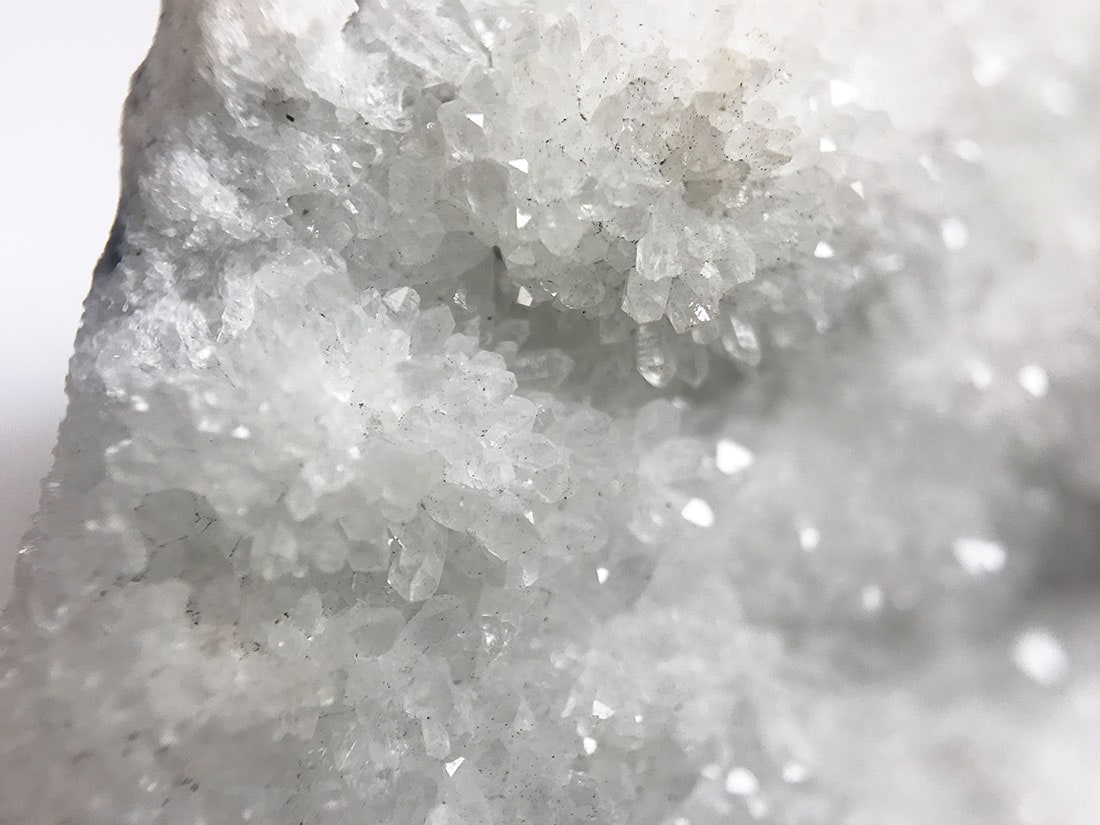 四川省産ドゥルージークォーツ/Druzy Quartz