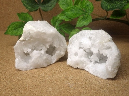 モロッコ産水晶ジオード/QuartzGeode Mサイズ