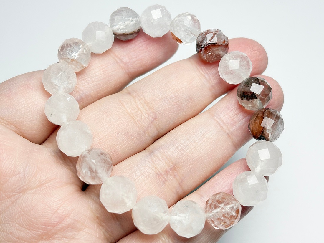 ヒマラヤ・マニカラン水晶 10mm カットブレスレット