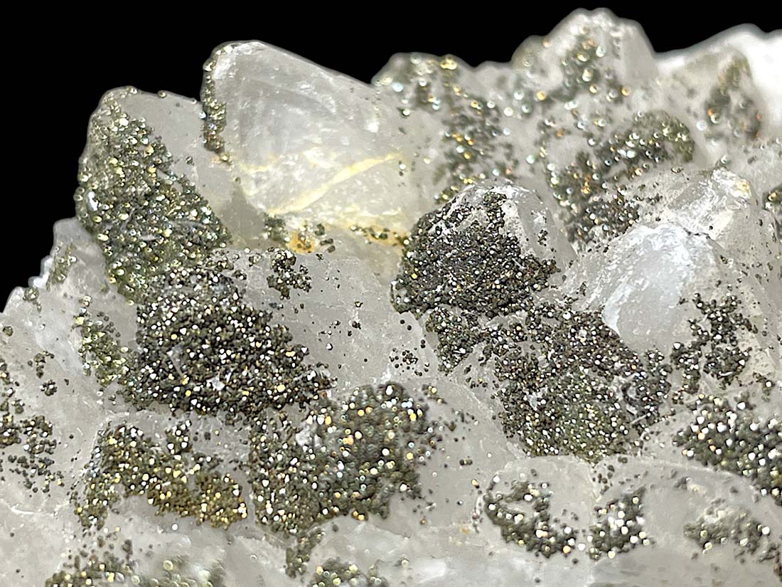 水晶 / チャルコパイライト ( 水晶 & 黄銅鉱 ) / Quartz & Chalcopyrite